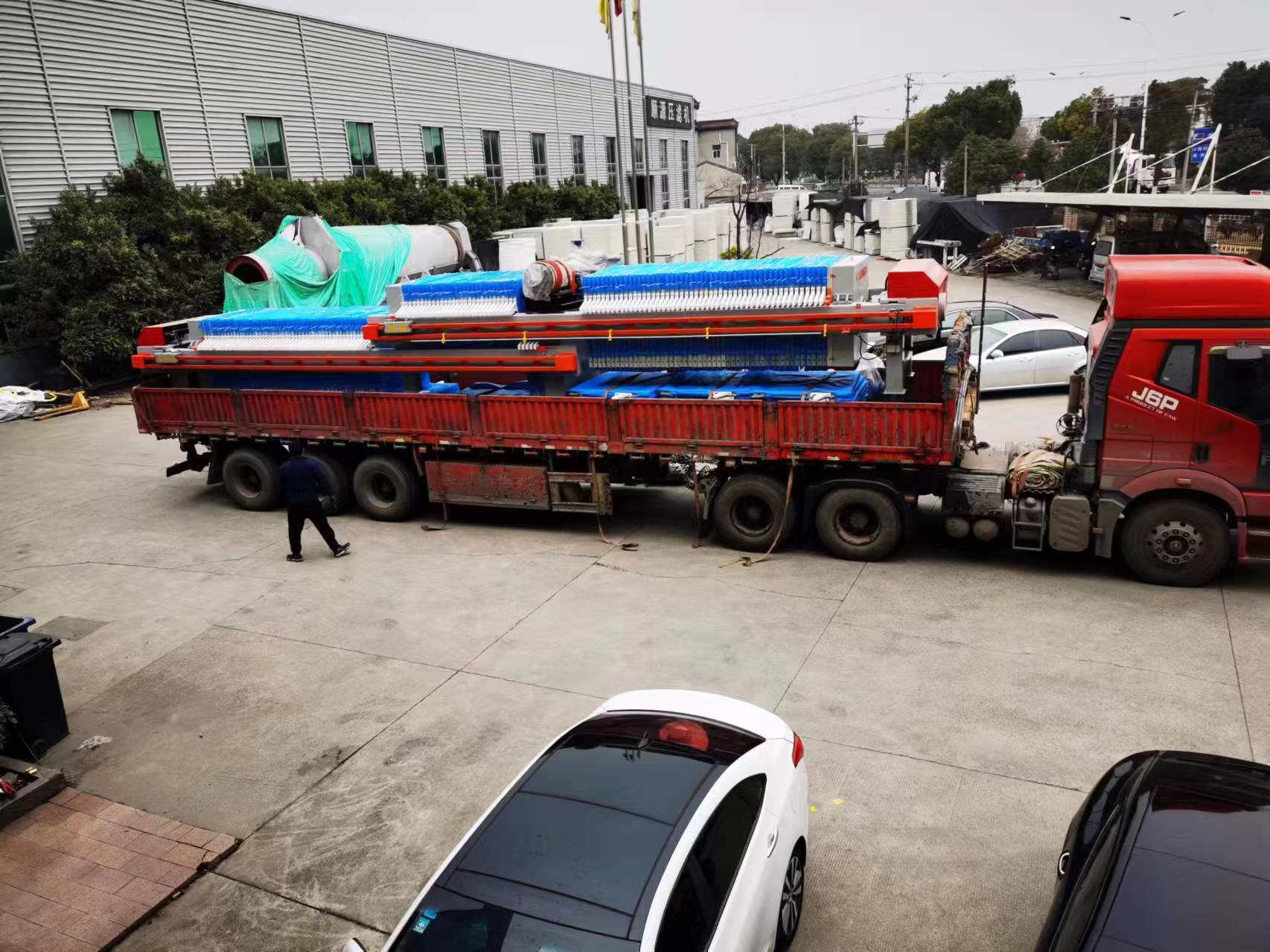 1500型